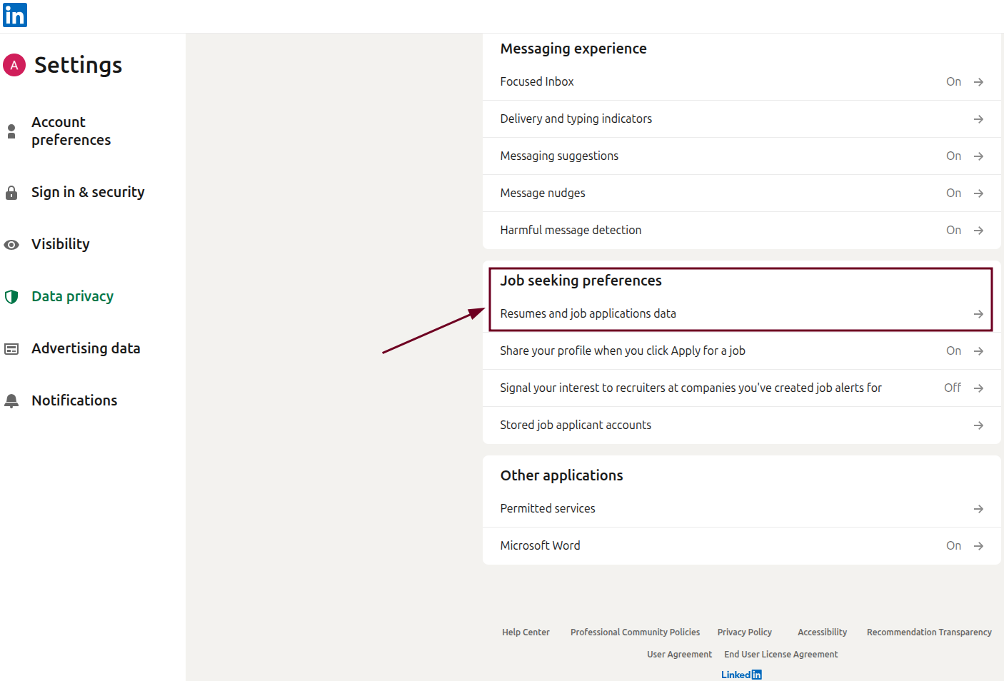 Resumes and job applications data option in LinkedIn
